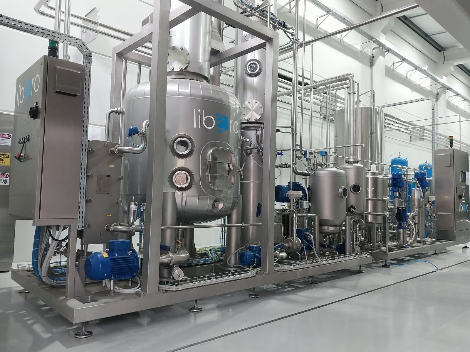 Empresa da Serra gaúcha investe R$ 7 milhões em tecnologia para desalcoolização de vinhos e atenderá vinícolas em todo o Brasil